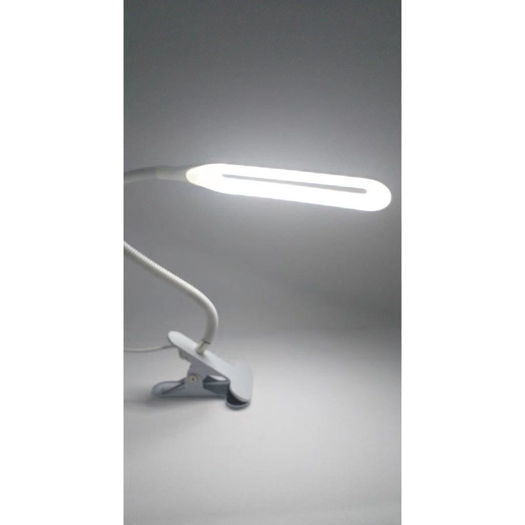 Luminária De Led Com Presilha- Luminaria Com Garra/Luminaria De Led Flexivel De Mesa Leitura Com Clip E Cabo Usb – foto na Shopee Brasil
