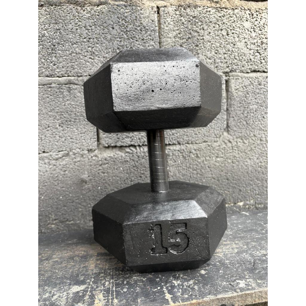 Halter de 15kg Sextavado - unidade  - Halter sextavado - Peso de academia - Halter de cimento – foto na Shopee Brasil